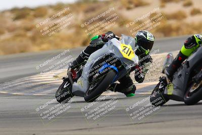 media/Feb-27-2022-CVMA (Sun) [[a3977b6969]]/Race 6 500 Supersport-350 Supersport (Holeshot)/